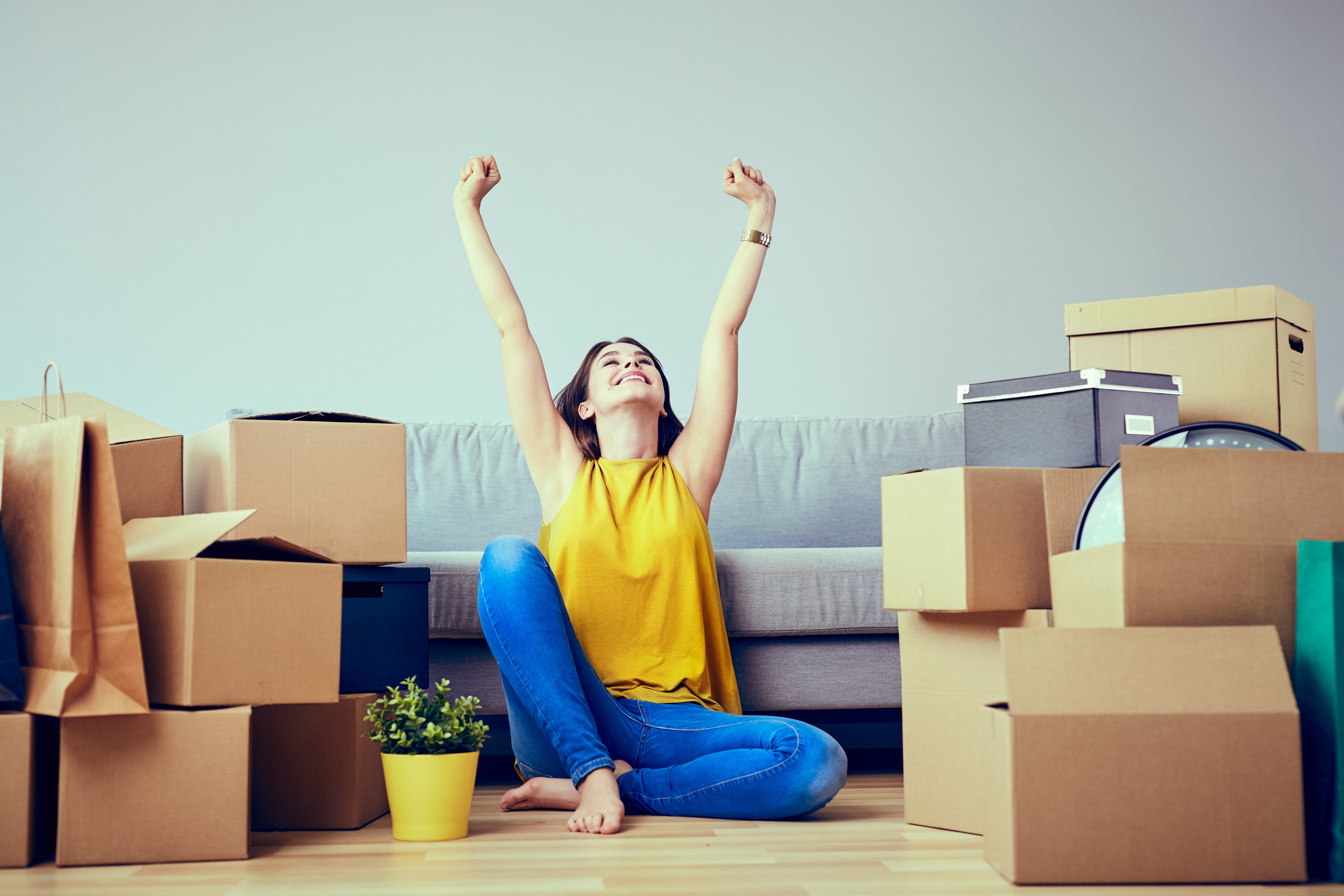 Read more about the article Don’t Sweat Your Summer Move: Tips for beating the heat when moving to or from hot weather