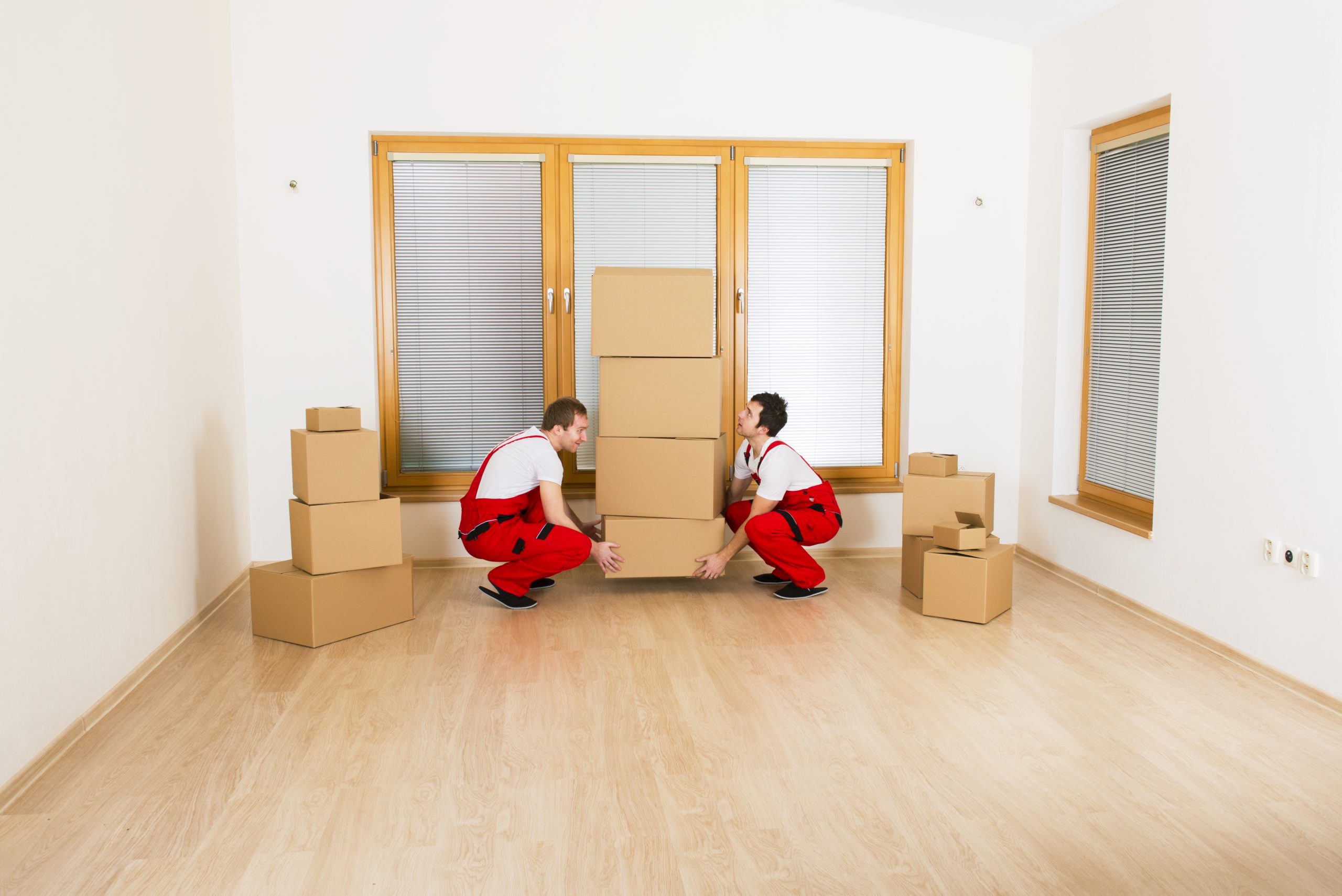 Read more about the article 3 Benefits to Enjoy When You Hire Local Movers in Winter